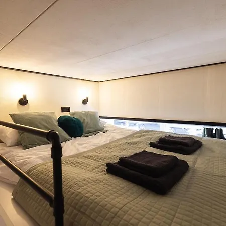 15 Min To Amsterdam And Zaanse Schans Apartment